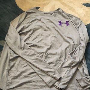 Men’s UA 2XL heatger shirt